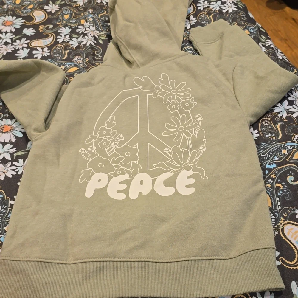 ❤️5/$25 new Cute cat and jack hoodie